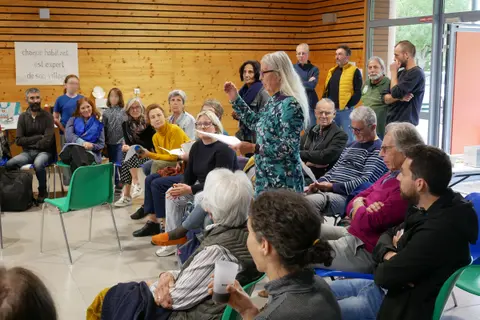 Réunion Publique du Collectif Citoyen de Cadenet, le 04 octobre 2025. Photo : CCC